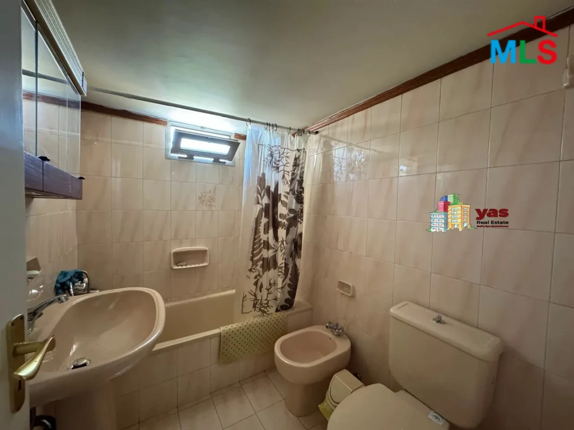 Zouk Mosbeh 100m2 | Well Maintained | Calm Street | City View | CHN