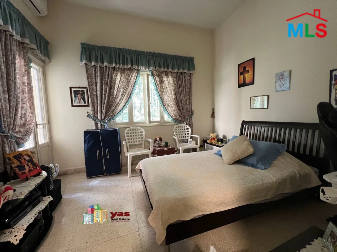 Haret Sakher 200m2 | 40m2 Terrace | Well Maintained | EH