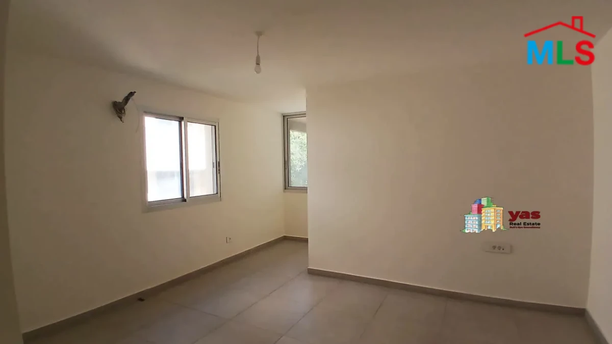 Halat 190m2 | Terrace/Garden 75m2 | Duplex | Payment Facilities |ABA