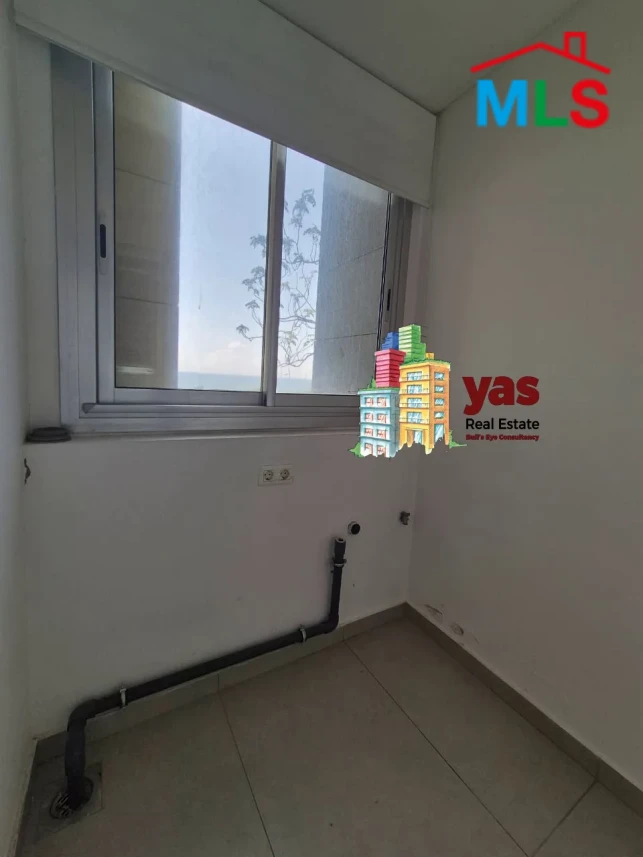 Ain El Mrayseh 475m2 | Luxury | Decorated | Prime Location |Sea View | PA