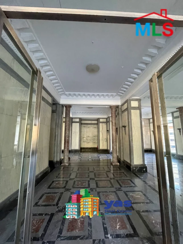 Kraytem 450m2 | Lux Building | Ultra Prime Location | PA