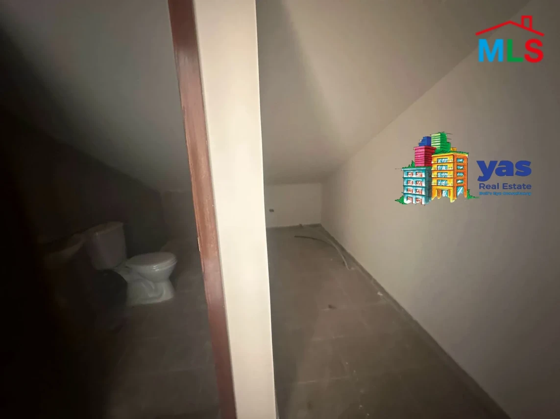 Rabwe 209m2 | Duplex | Luxury | Prime Location | Greenery view | MJ