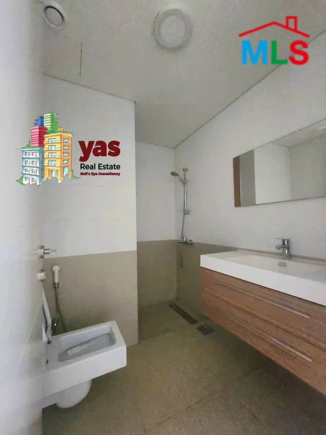Achrafieh 220m2 | Classy Area | Flat | Prime Location | BA