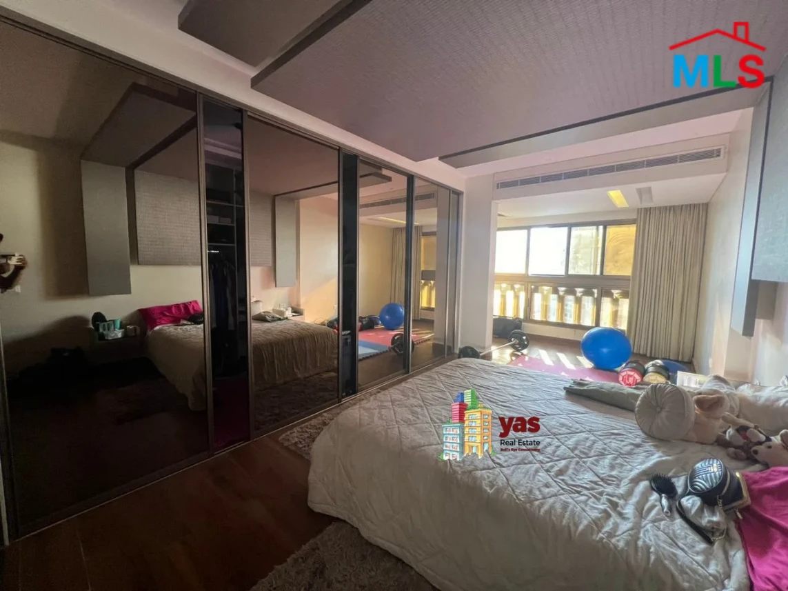 Ramlet El Bayda 420m2 | Luxury Decorated | Excellent Condition|PA