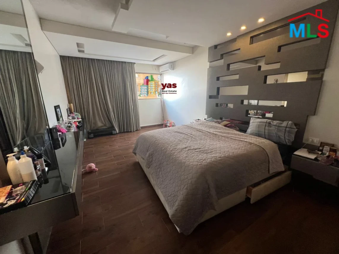 Ramlet El Bayda 420m2 | Luxury Decorated | Excellent Condition|PA