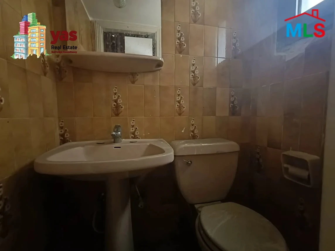 Sin El Fil 70m2 | Office | Prime Location | Active Street | AA