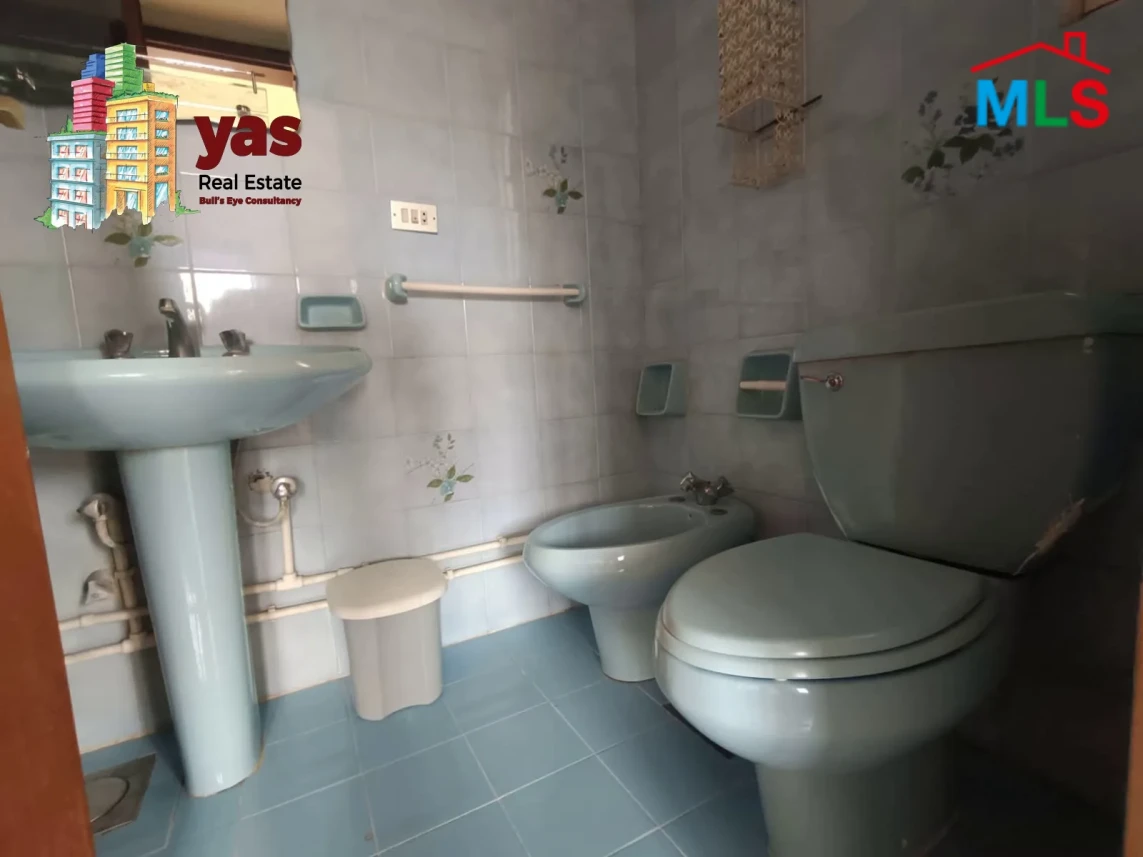 Fanar 180m2 | Mint Condition | Flat | Partly Furnished | Catch | AA