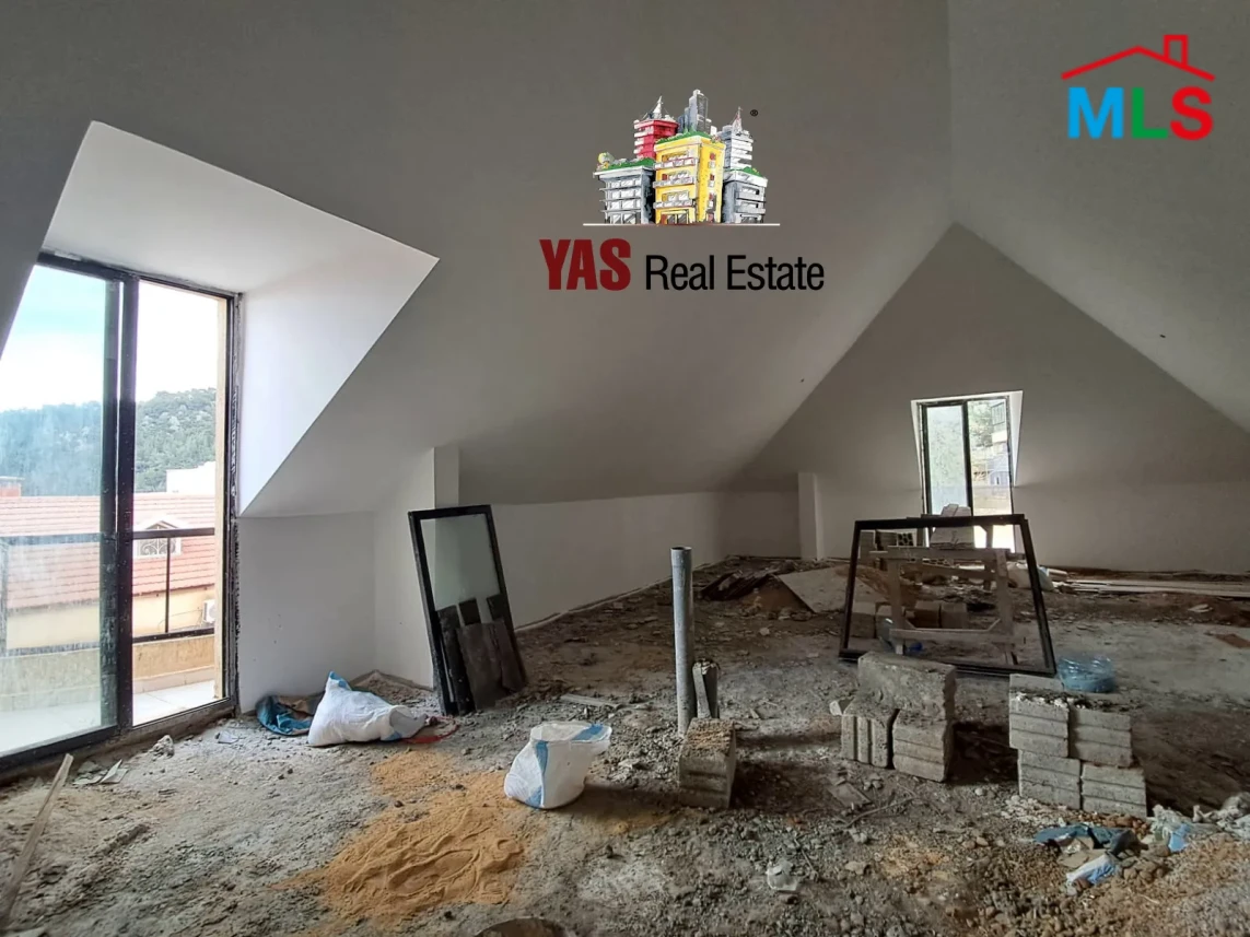 Jouret Al Ballout 250m2 | Duplex / Penthouse | Luxury | Calm Area | AK