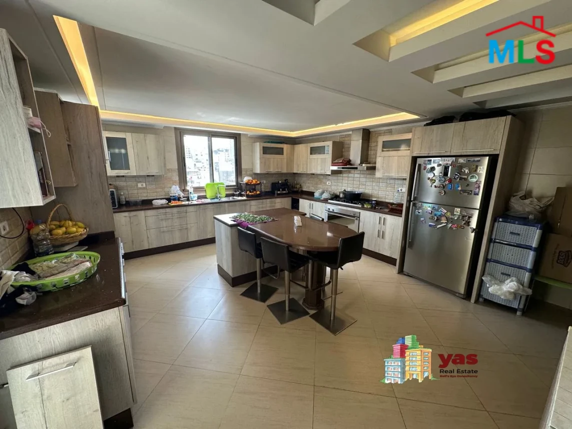Downtown 420m2 | Penthouse | Luxury | Prime Location | Decorated | PA