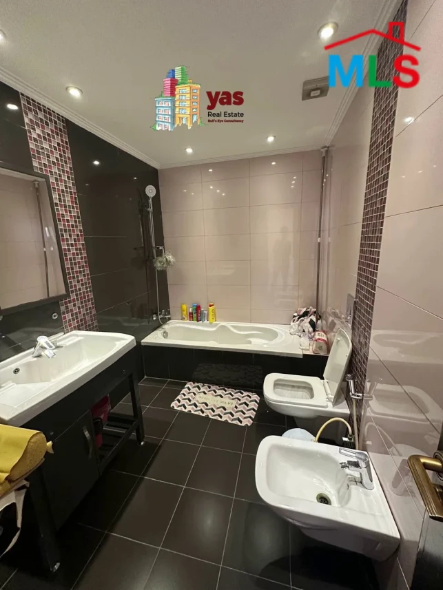 Downtown 420m2 | Penthouse | Luxury | Prime Location | Decorated | PA