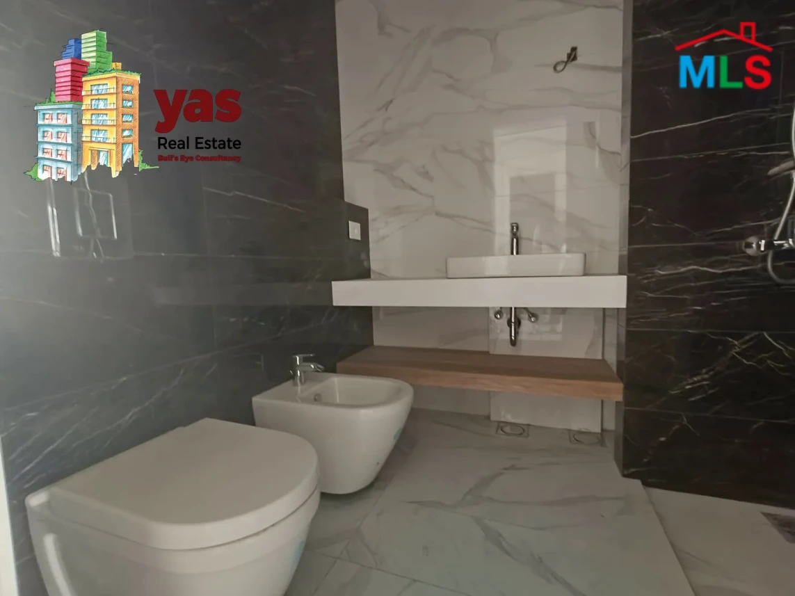 Achrafieh/Sayde 110m2 | High Floor | Partial View | High End | AA/BA