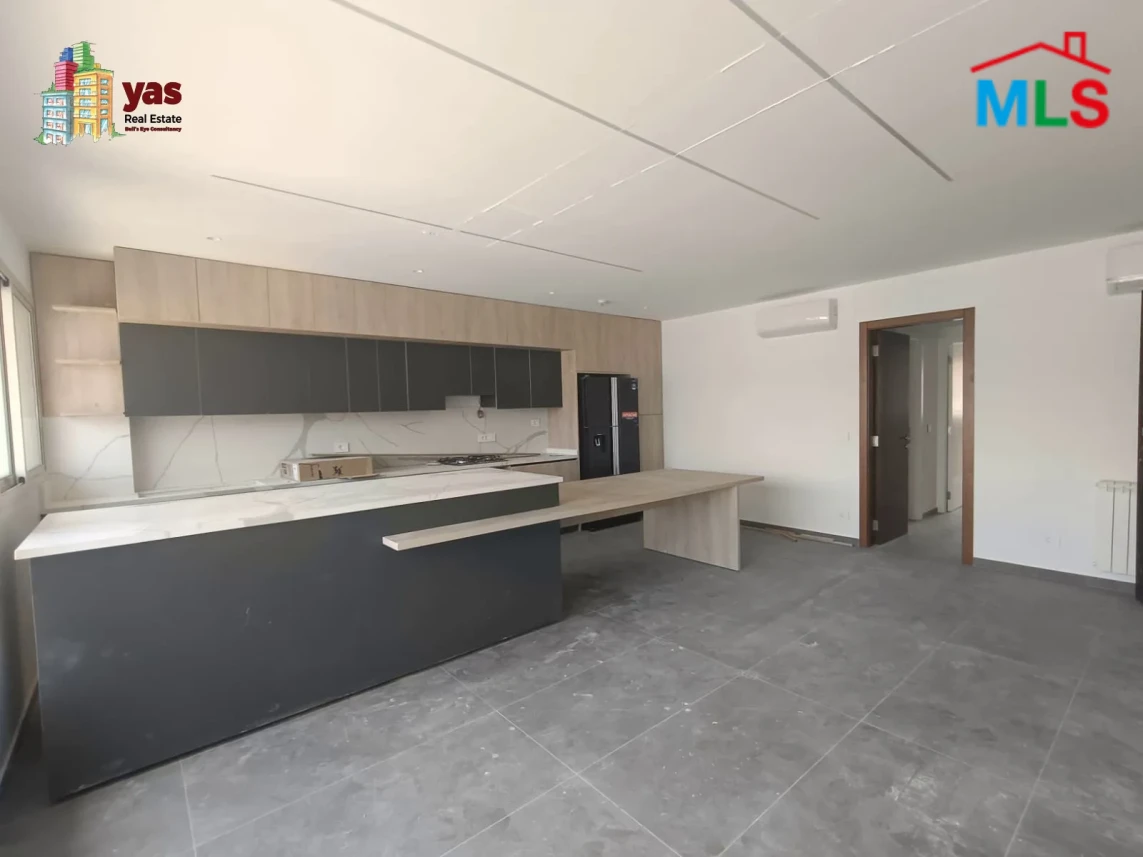 Achrafieh/Sayde 110m2 | High Floor | Partial View | High End | AA/BA