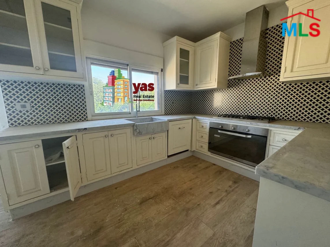 Sheileh 290m2 | Duplex | Terrace | New | Calm Area | TO