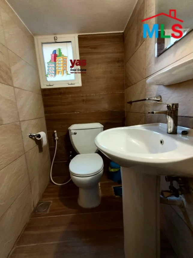 Achrafieh 150m2 | Partly Furnished | Easy Access | Mint Condition | AA