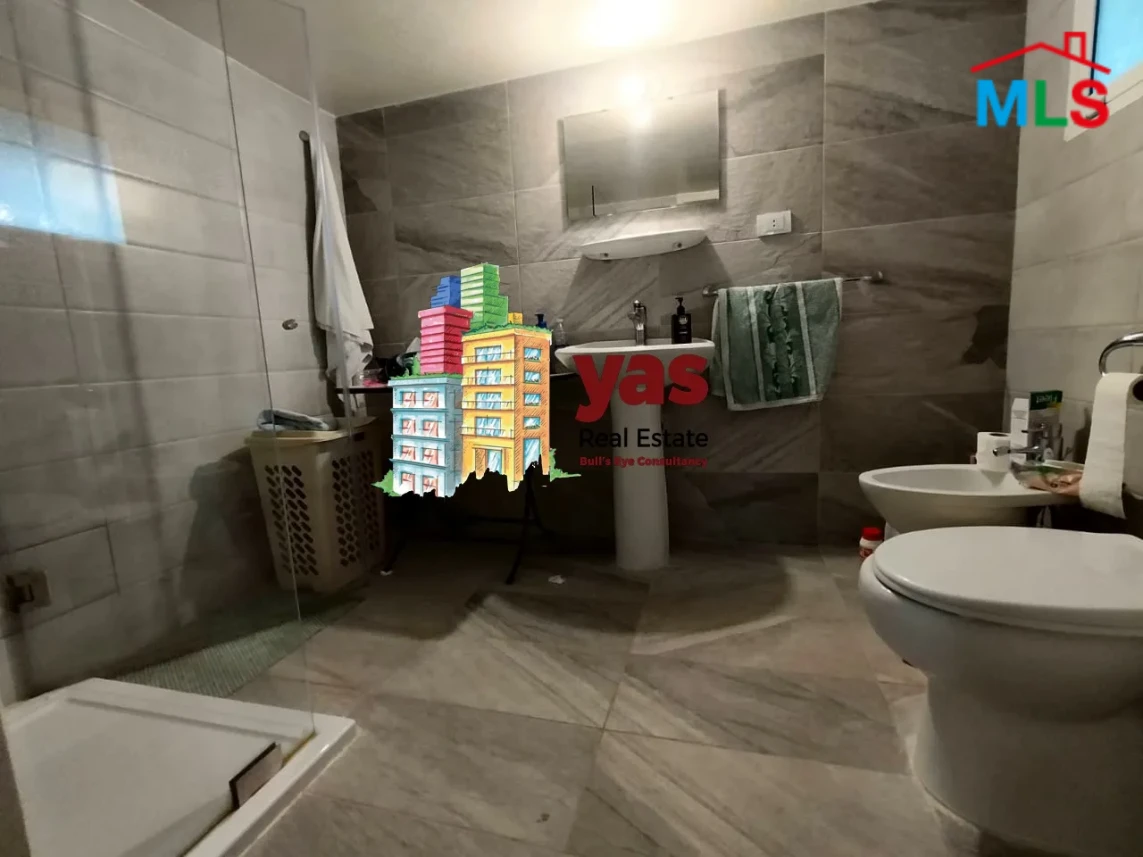 Achrafieh 150m2 | Partly Furnished | Easy Access | Mint Condition | AA