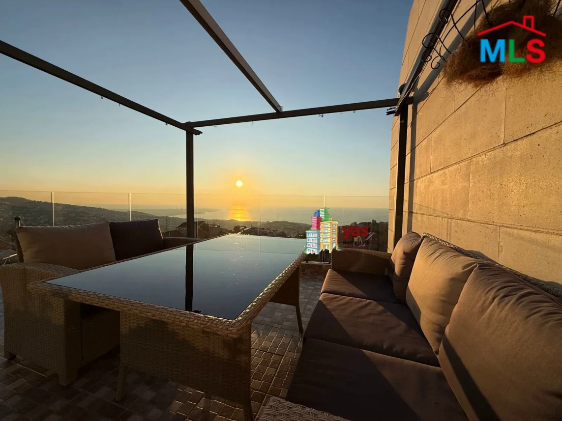 Ballouneh 270m2 | Rooftop | 155m2 Terrace | Prime Location | GT