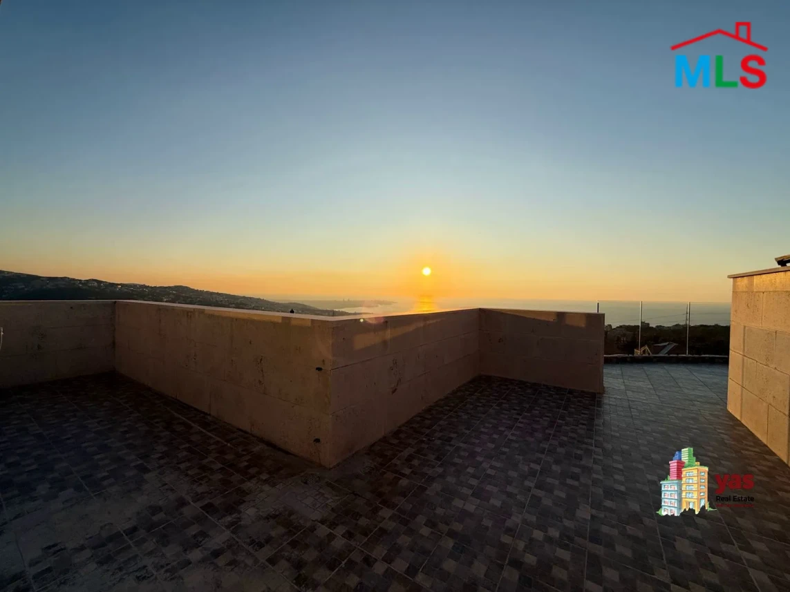 Ballouneh 270m2 | Rooftop | 155m2 Terrace | Prime Location | GT