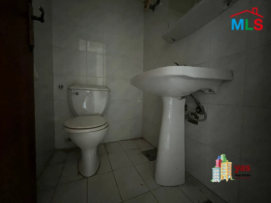 Ghadir 220m2 | Prime Location | Panoramic View | Pool Access | EH