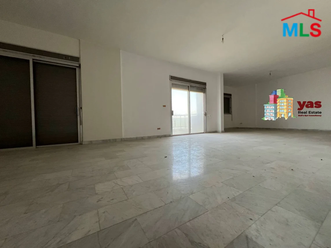 Ghadir 220m2 | Prime Location | Panoramic View | Pool Access | EH