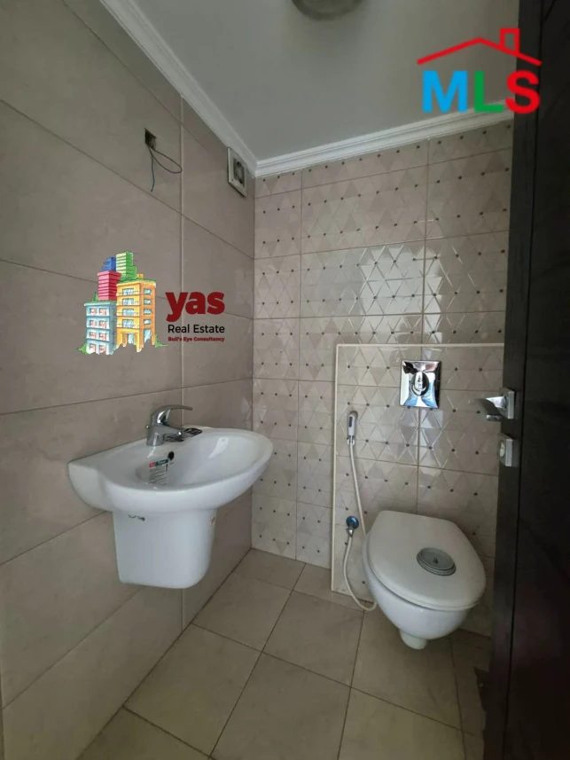 Badaro 250m2 | Brand New | Super Prime Location | Well lighted | PA