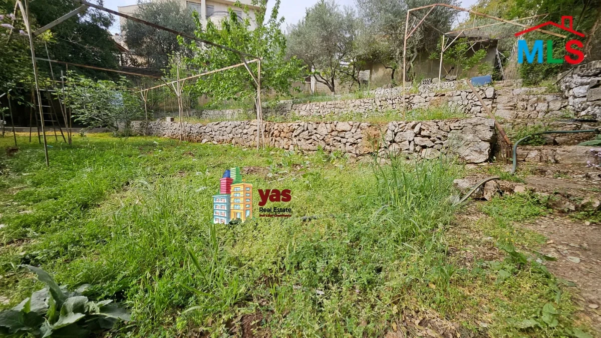 Ballouneh 220m2 | 1150m2 Land | Well Maintained | Calm Area | TO