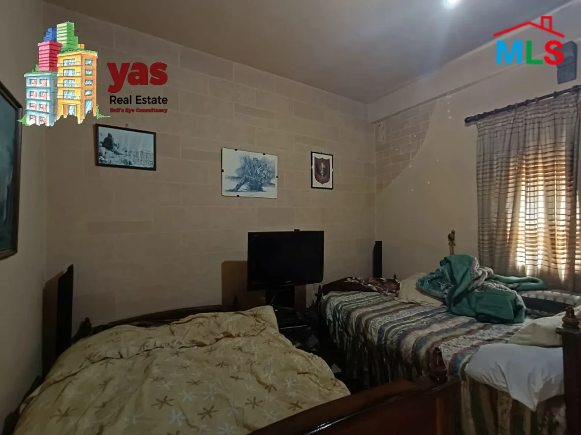 Sin El Fil 85m2 | Furnished | Mint Condition | Prime Location | AA