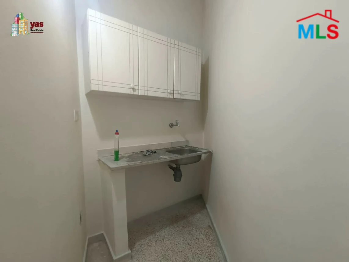 Hazmiyeh 452m2 | Warehouse | Renovated | Prime Location | AA/KR