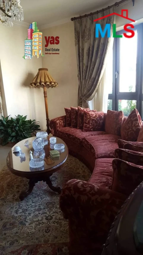 Ain El Mrayseh 320m2 | Good Condition | Prime Location | Sea View | PA