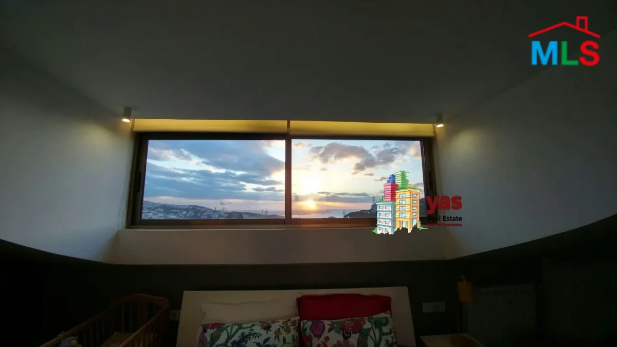 Jeita 370m2 Duplex | Designer’s Signature | Impressive View | Catch