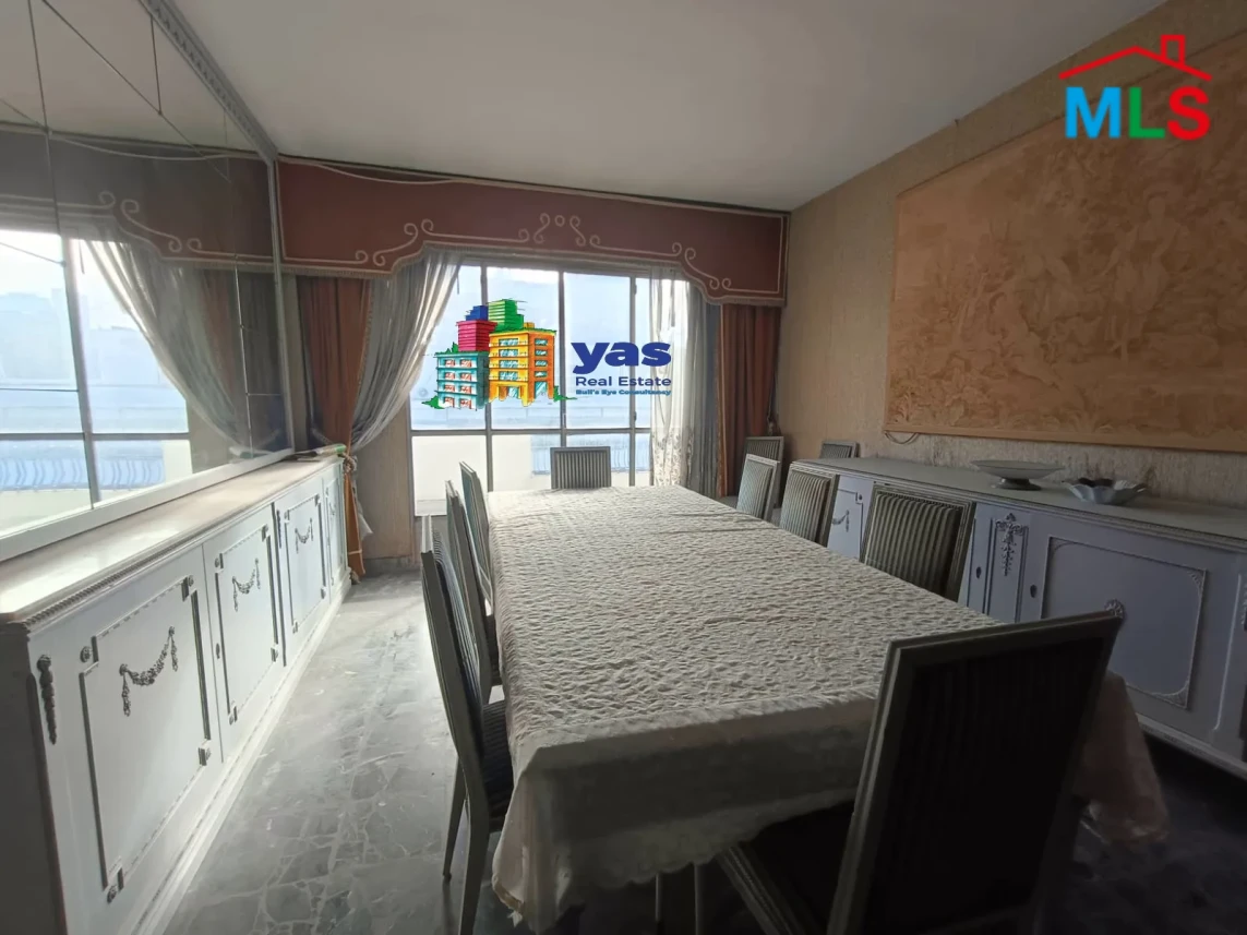 Achrafieh/Sodeco 400m2 | Terrace 85m2 | Mint Condition | AA/AC