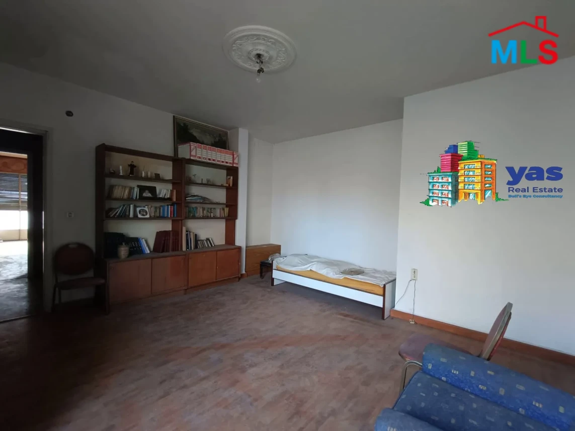 Achrafieh/Sodeco 400m2 | Terrace 85m2 | Mint Condition | AA/AC