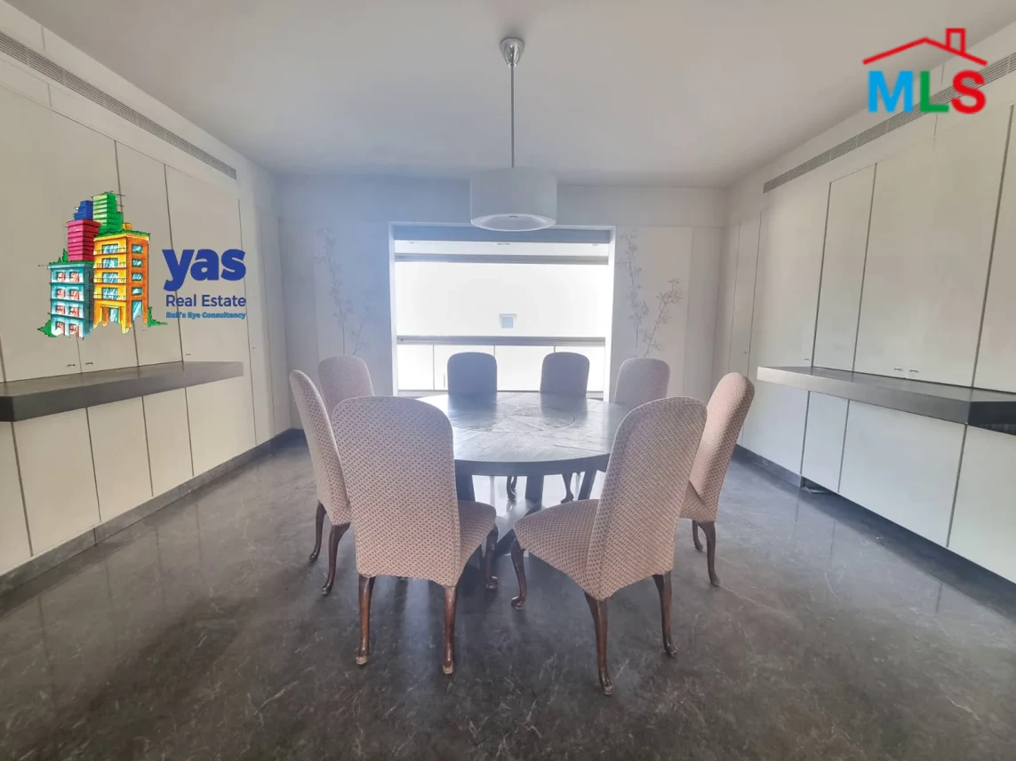Achrafieh 340m2 | Very Well Maintained | City View | PA
