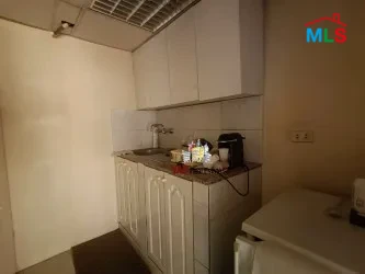 Jdeideh 100m2 family jarjour (commision for the responsible of the Center )office 11th floor furnished 315k