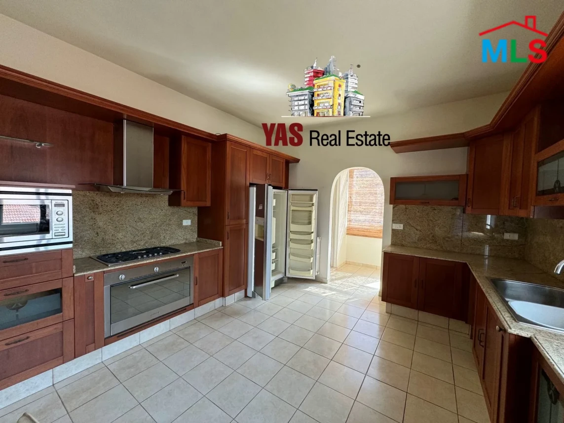 Ballouneh 320m2 | Astonishing View | Excellent Condition |Luxurious|AC