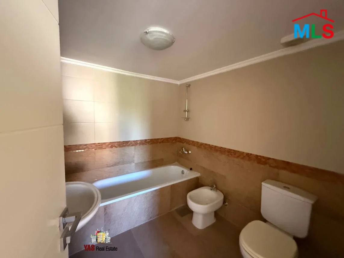 Ballouneh 290m2 | prime Location | High-End | View | Catch | AC