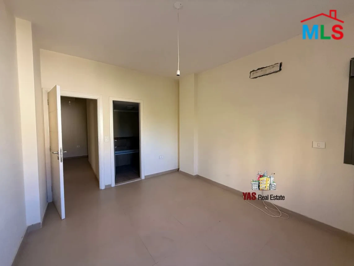 Ballouneh 290m2 | prime Location | High-End | View | Catch | AC