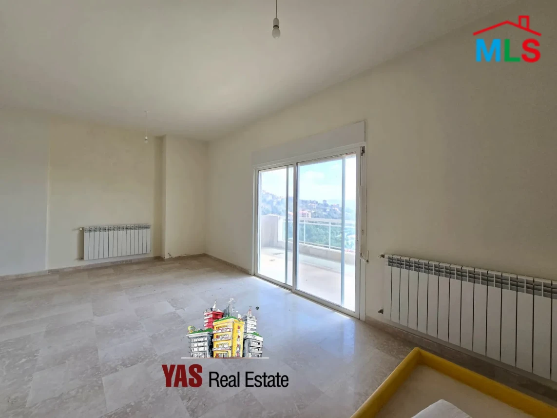 Reyfoun 200m2 | Prime Location | Quiet Street | Mountain View | DA GN