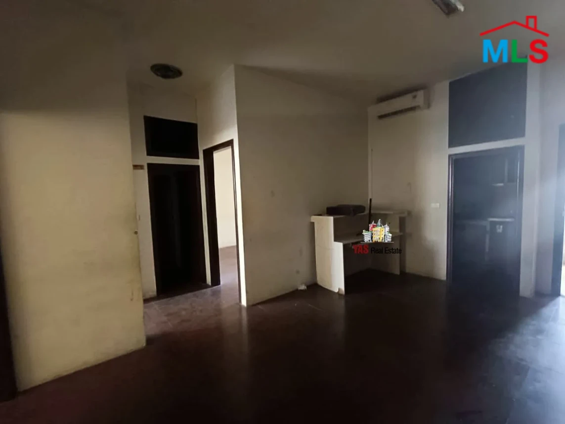 Baouchrieh 110m2 | Office | Open Space | Prime Location | AA