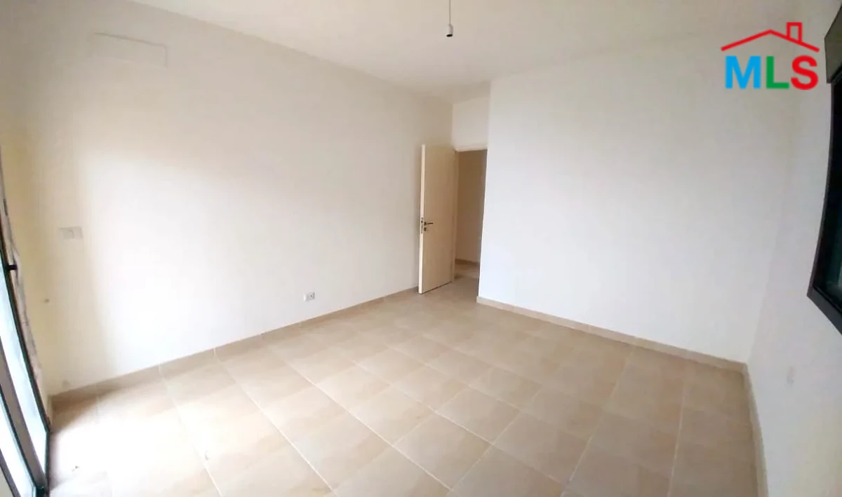 Jeita 290m2 | Brand New | panoramic View | Luxurious | Catch | MY