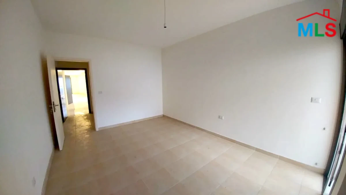 Jeita 290m2 | Brand New | panoramic View | Luxurious | Catch | MY