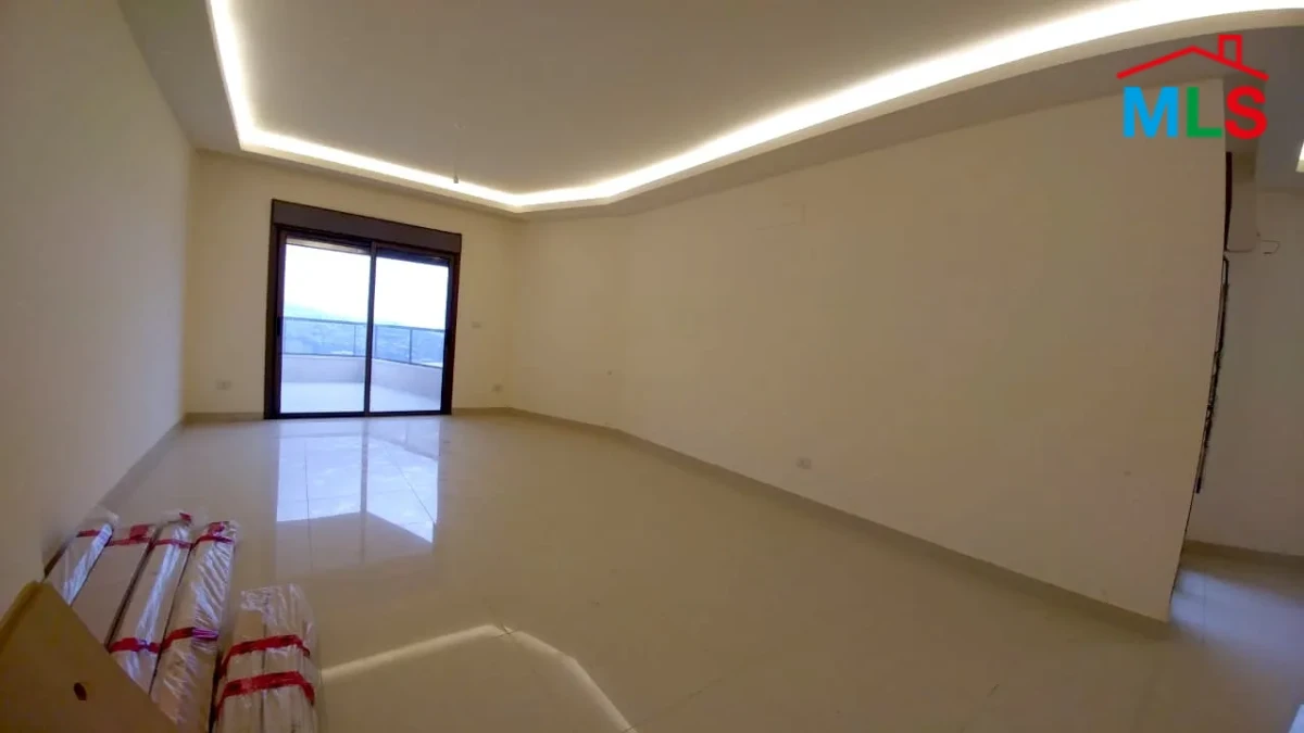 Jeita 290m2 | Brand New | panoramic View | Luxurious | Catch | MY