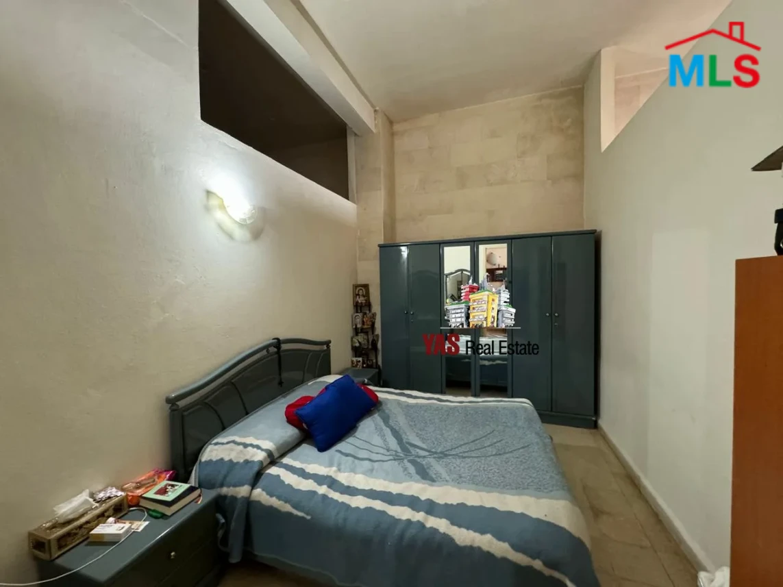 Ballouneh 465m2 Apartment / Warehouse | Road Level | New | Catch