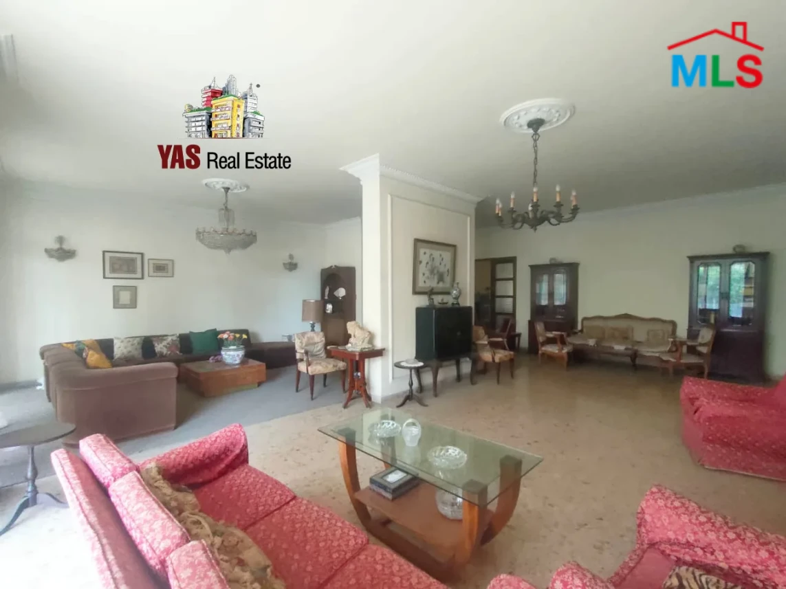 Achrafieh/Sioufi 400m2 | Prime Location | Well Maintained | AA MY
