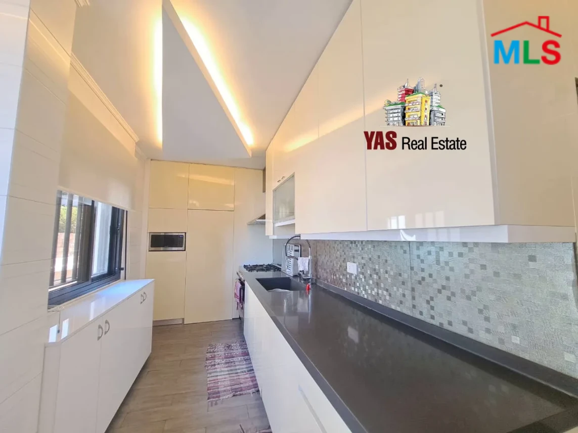 Ballouneh 175m2 | Furnished | Well lighted | Prime Location | DA