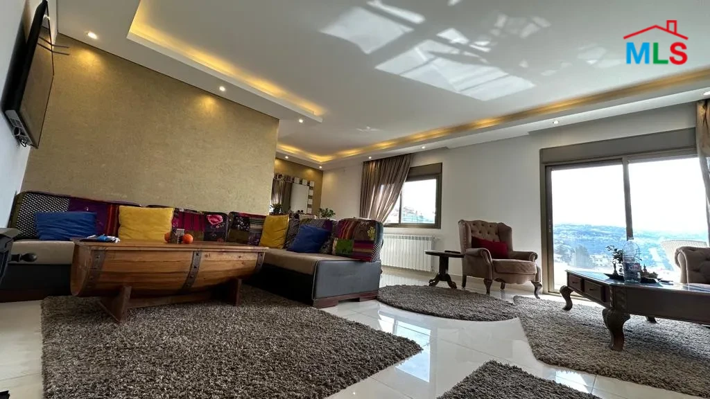 Ballouneh 170m2 | Luxury | Catch | Panoramic View | Prime