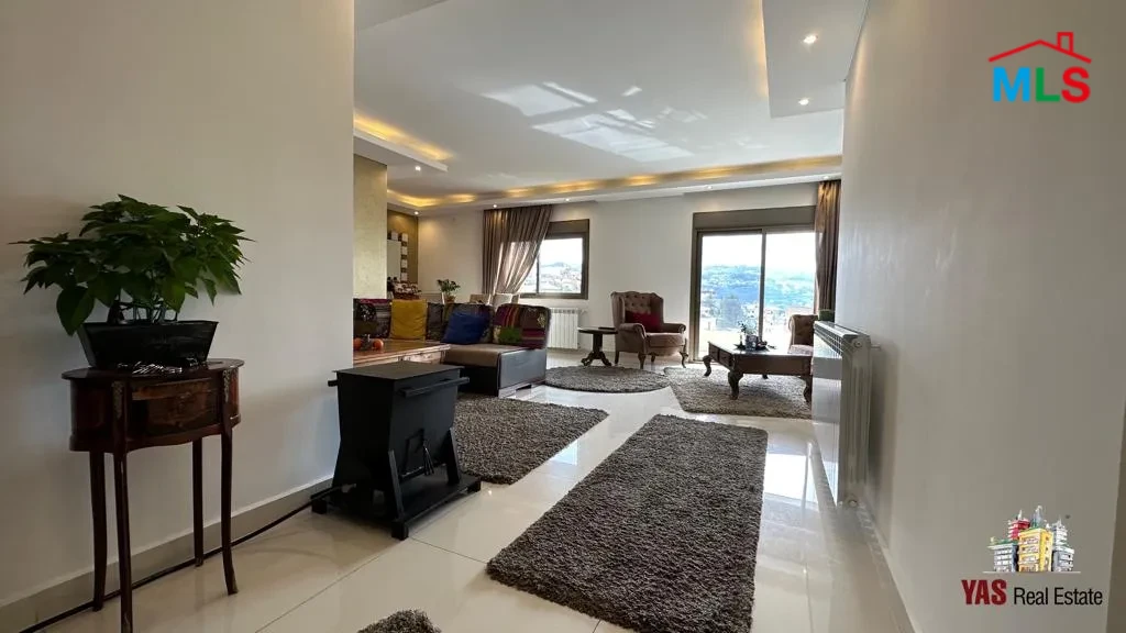 Ballouneh 170m2 | Luxury | Catch | Panoramic View | Prime