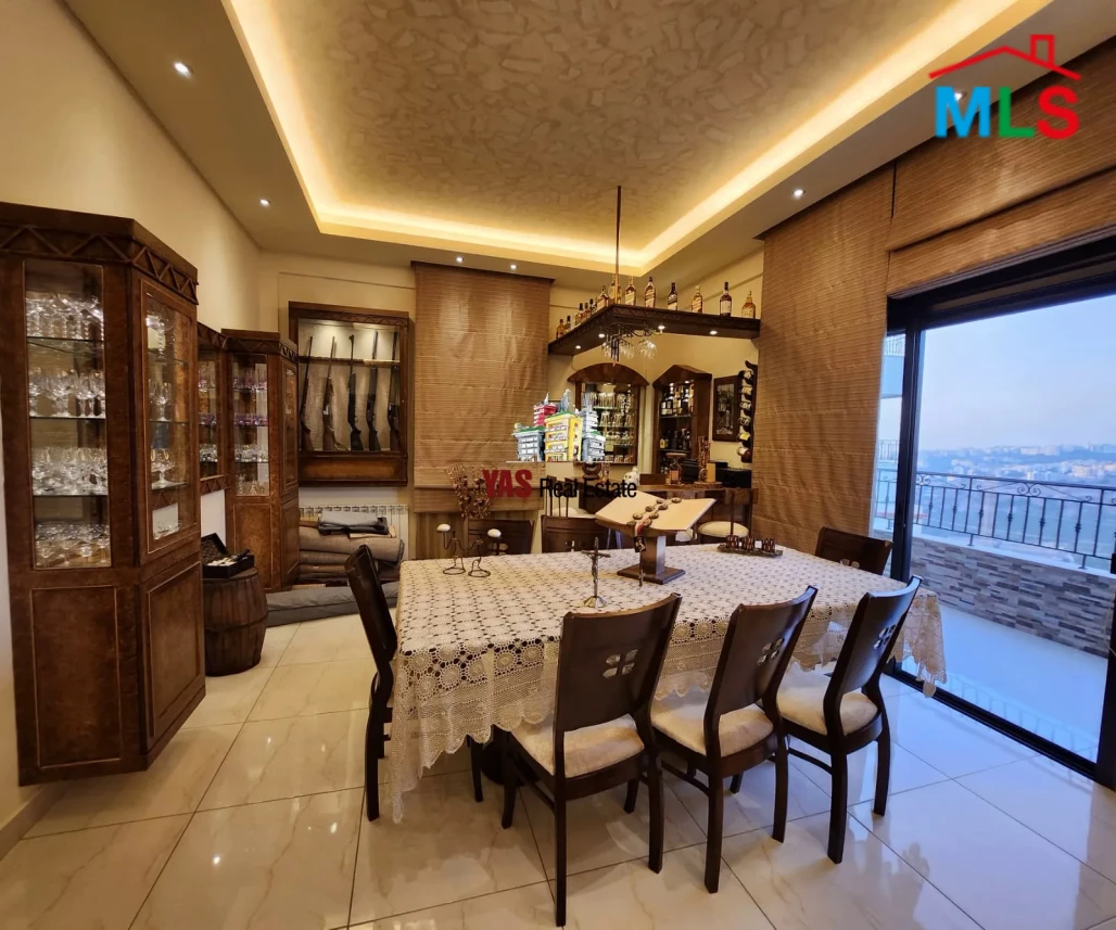Baabda/louaizeh 150m2 | Prime Location | Amazing View | PA