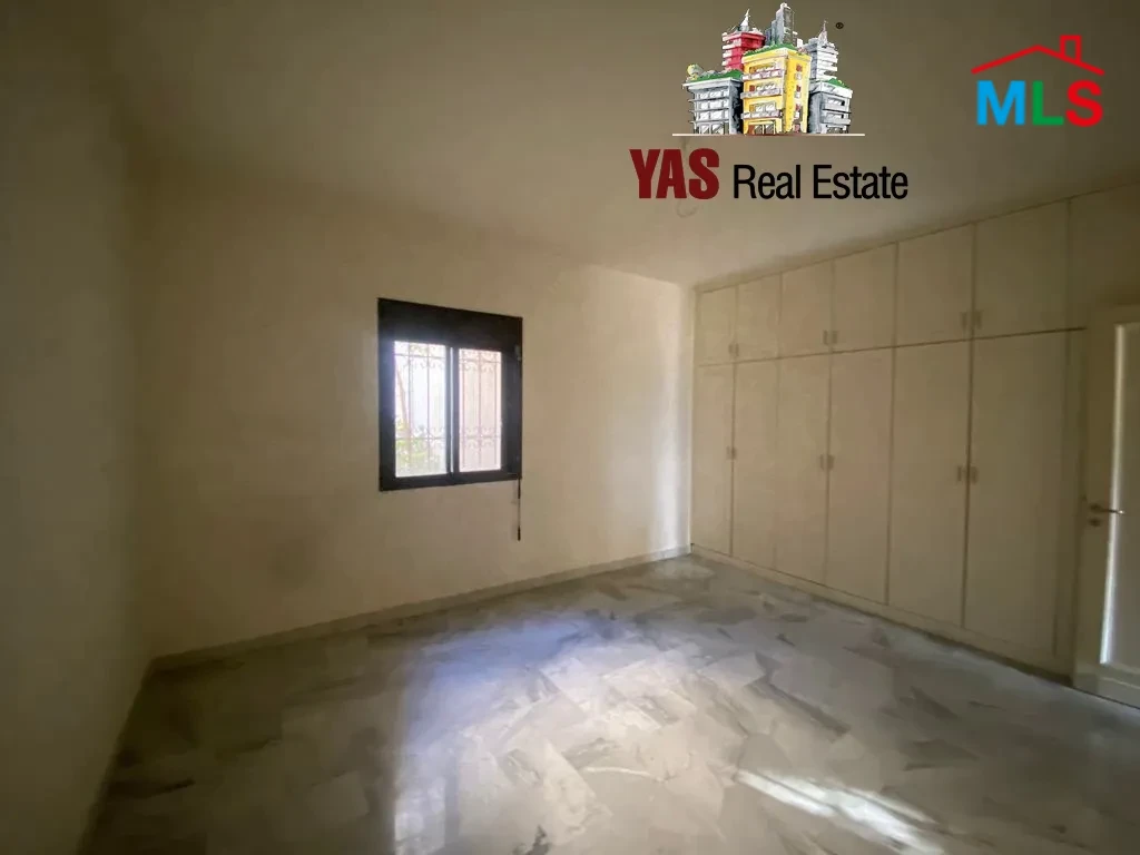 Adma 300m2 | 280m2 Terrace/Garden | Well Maintained | Partial View
