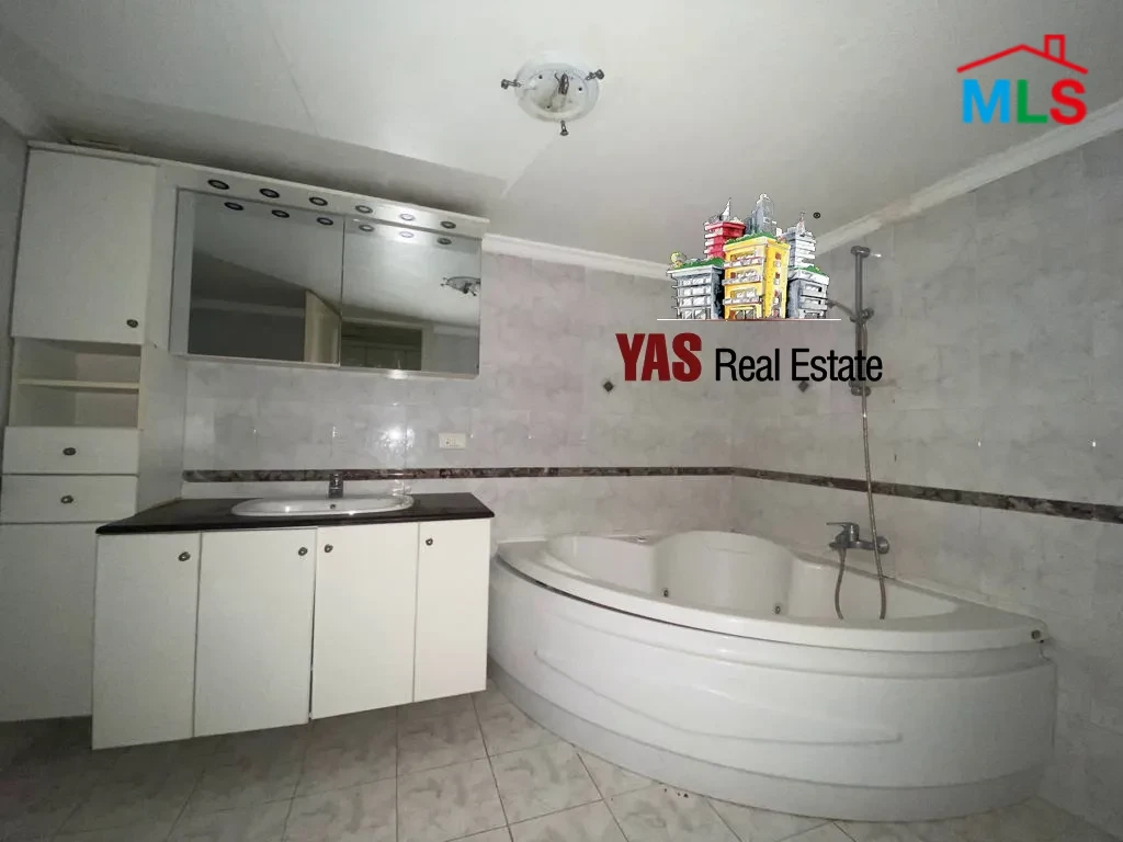 Adma 300m2 | 280m2 Terrace/Garden | Well Maintained | Partial View