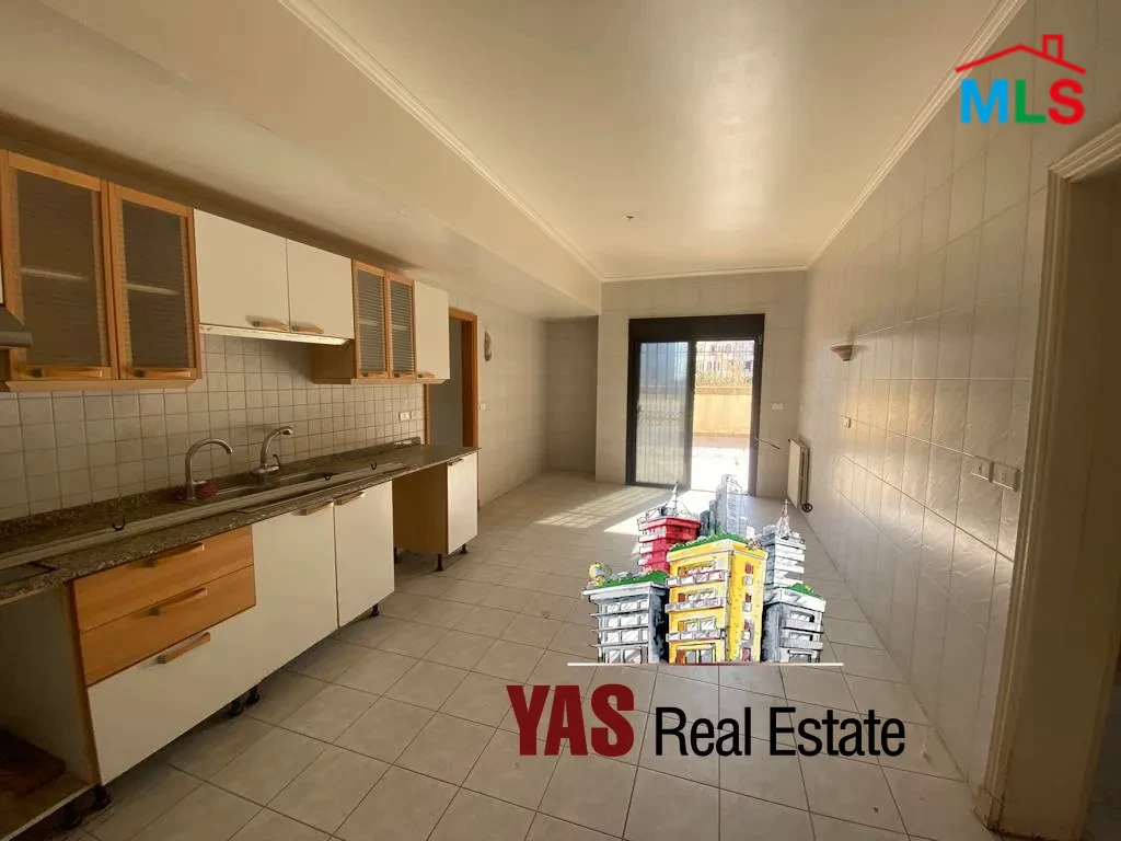 Adma 300m2 | 280m2 Terrace/Garden | Well Maintained | Partial View